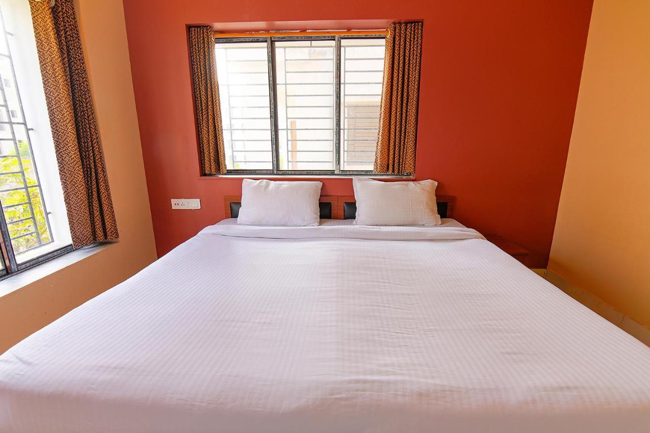 Fabhotel Amar Raj Inn Calcutta Exterior foto